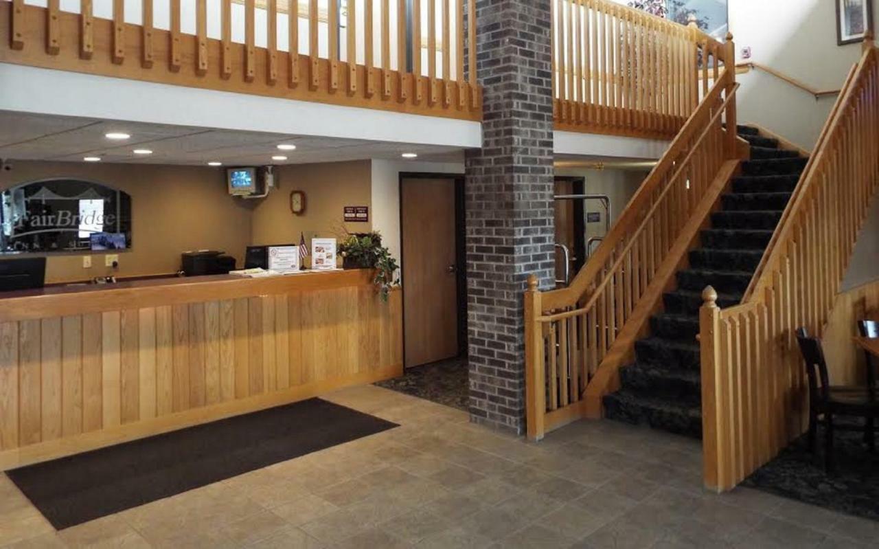 Fairbridge Inn & Suites Thorp Exteriér fotografie
